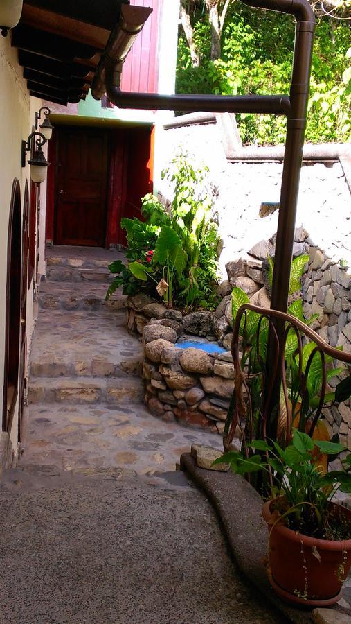 Hotel Cuna Maya B Y B Copan Exterior photo