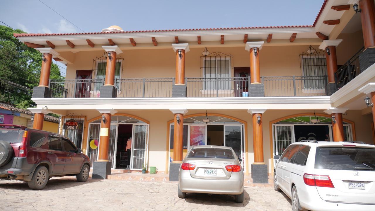 Hotel Cuna Maya B Y B Copan Exterior photo